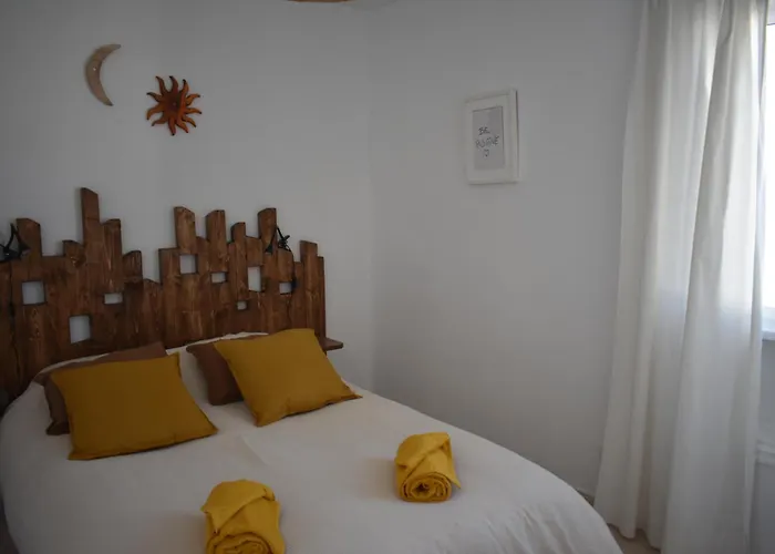 Mada コスタ・テギセ